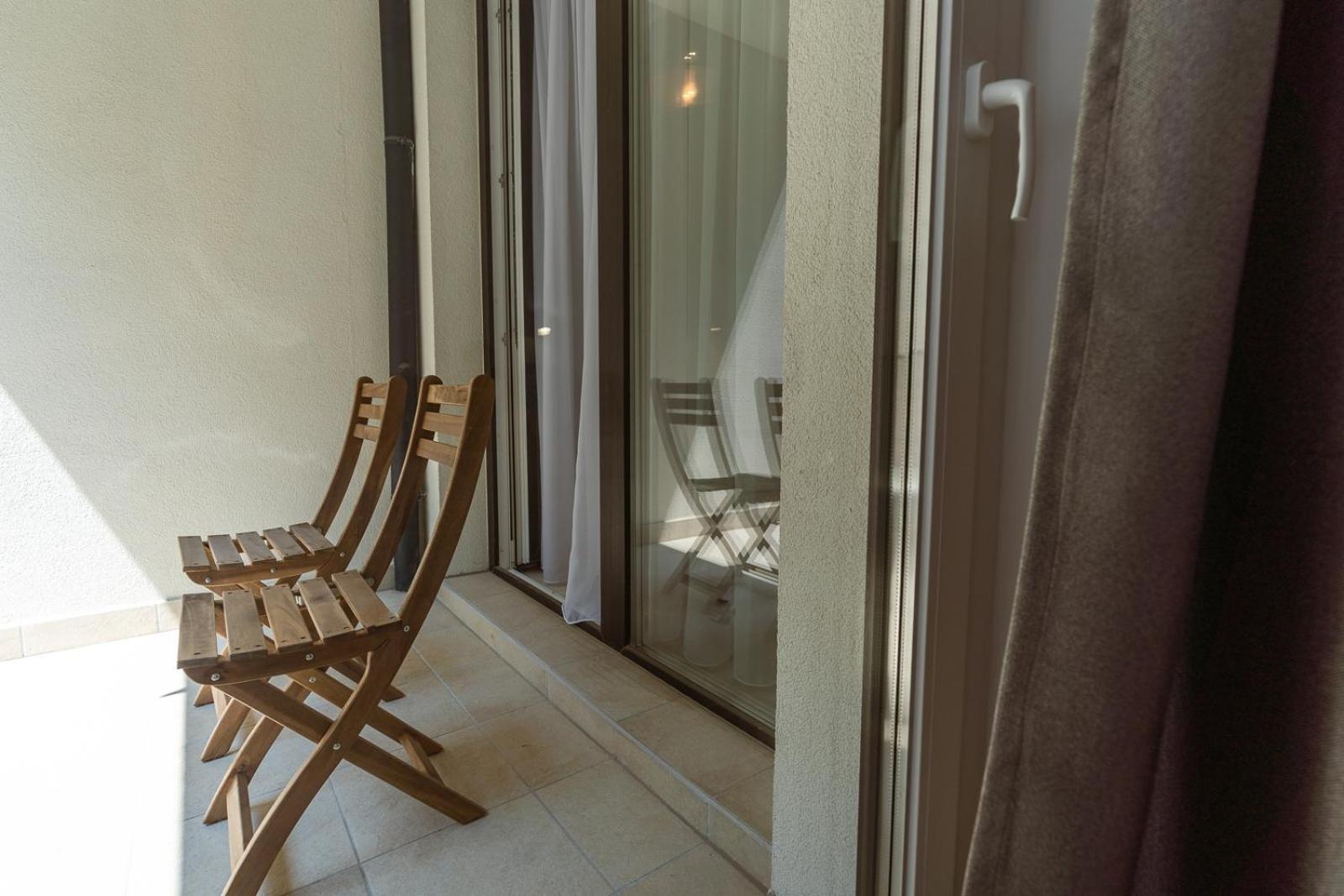 Modern & Newly Built Apartment With Private Garage 부다페스트 외부 사진